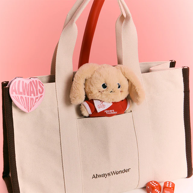 AlwaysWonder | 'Roll with Love' Goldie Wonder Keyring - Image 4