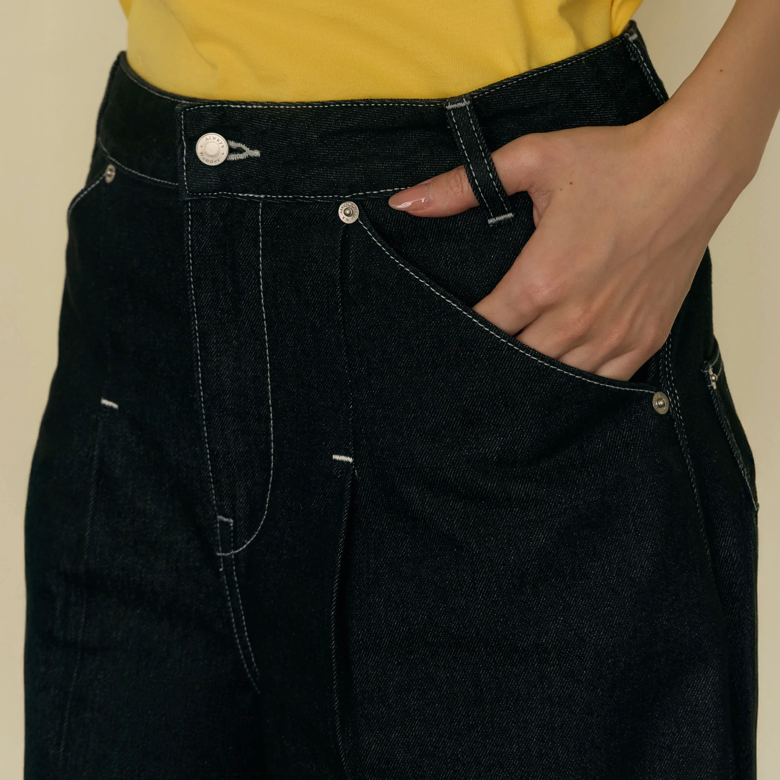 Between Moments Denim Capri | Charcoal - Image 6