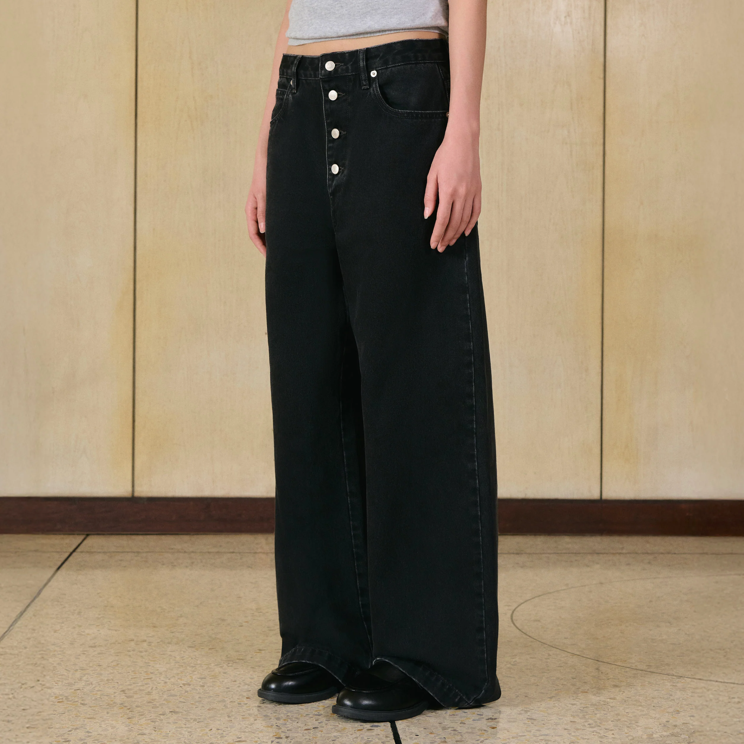 Club 00K Heritage Barrel Jeans | Blackboard - Image 3