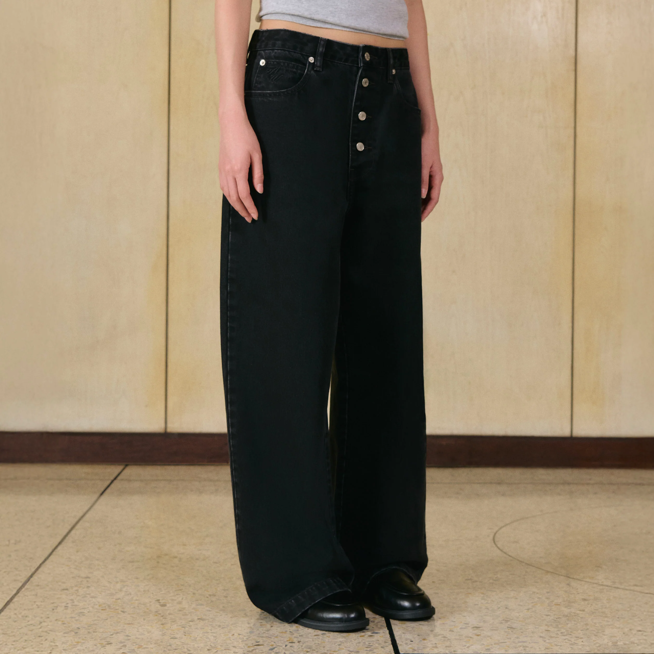 Club 00K Heritage Barrel Jeans | Blackboard - Image 4