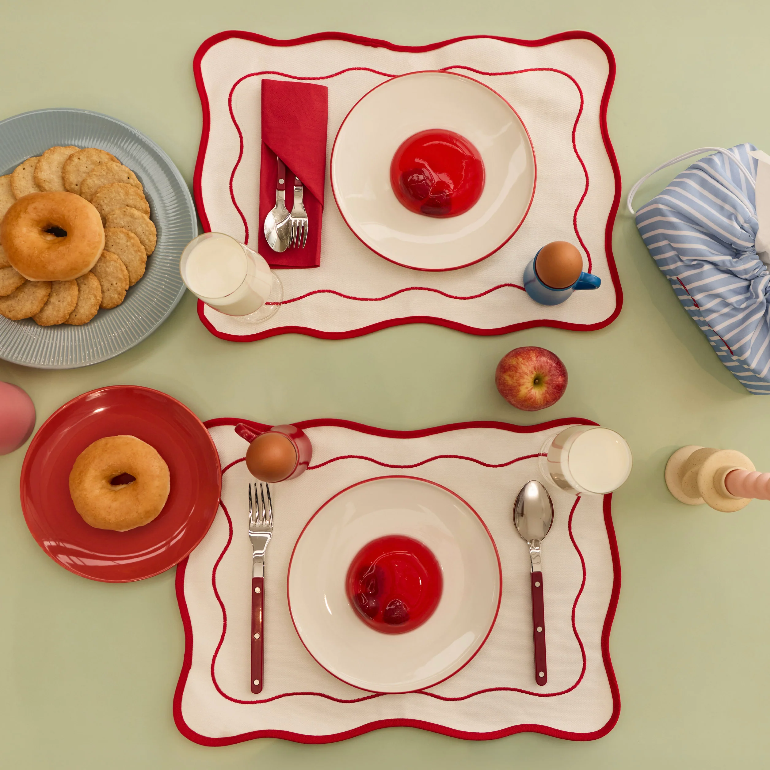 Cozy Meal Placemat | Soft cream with cherry stitch - Image 3