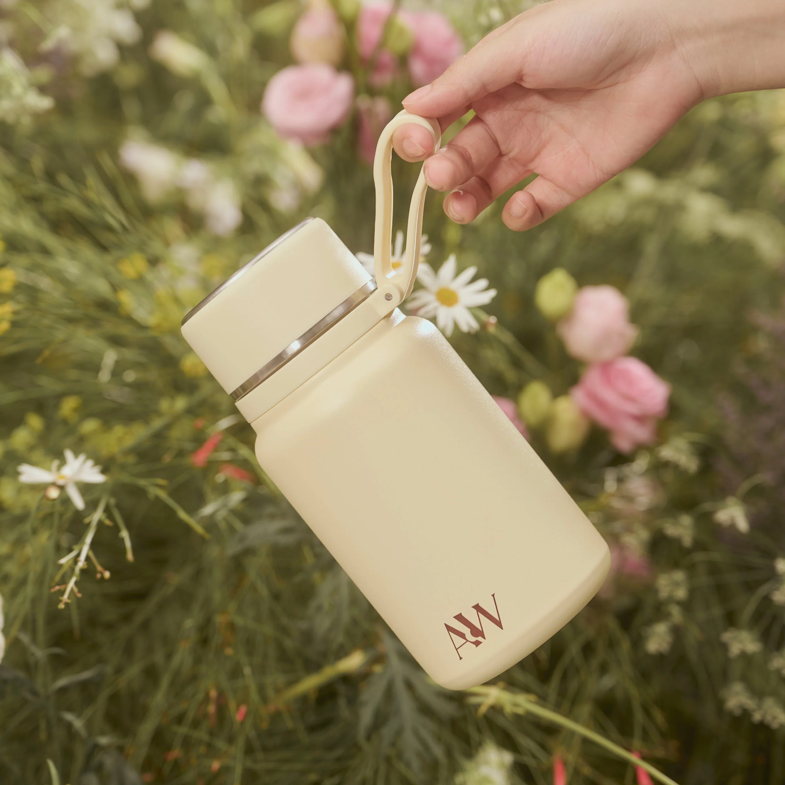 Everyday Hydrate Tumbler | Vanilla - Image 2