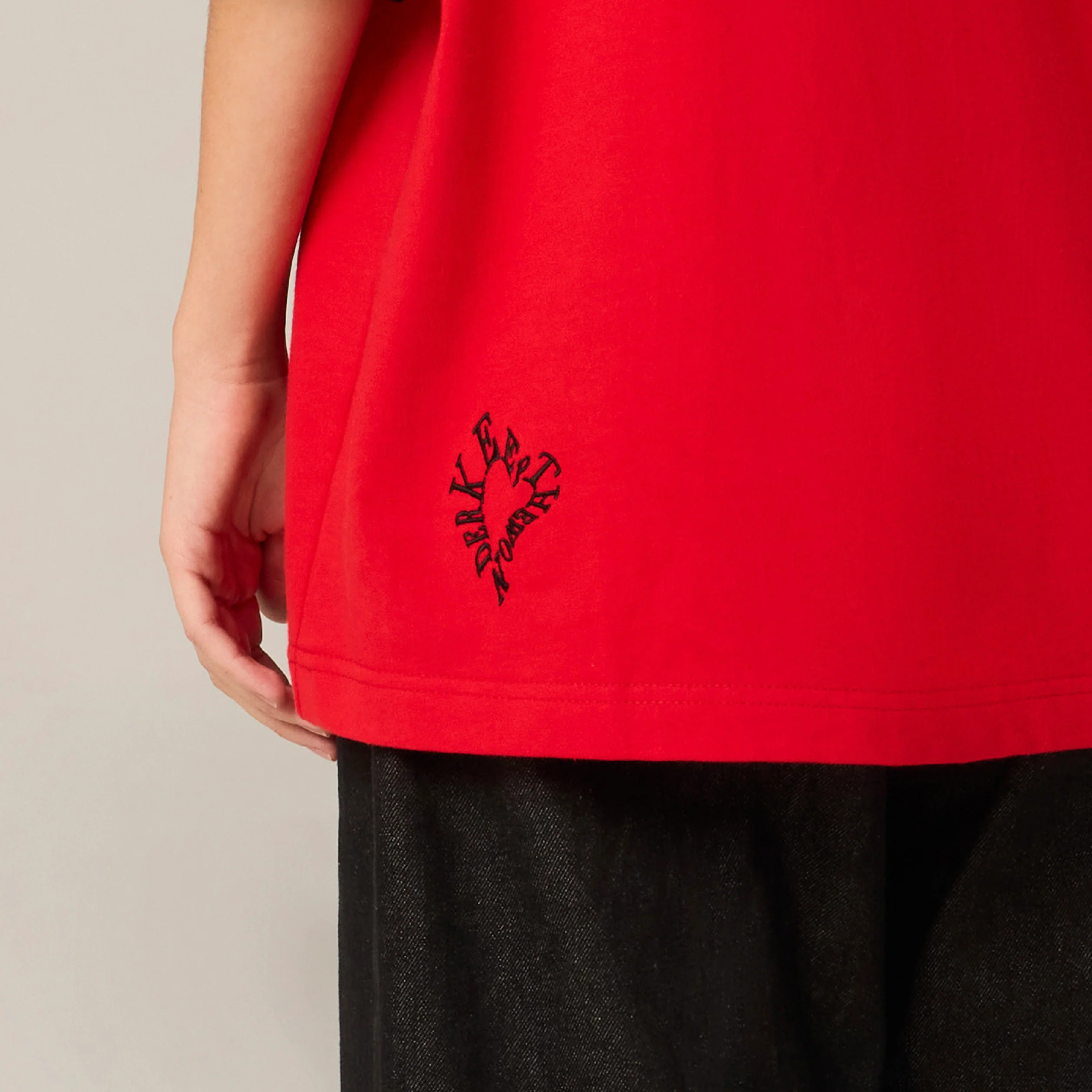 Keep the Wonder Layered Tee | Venetian Red - Image 6
