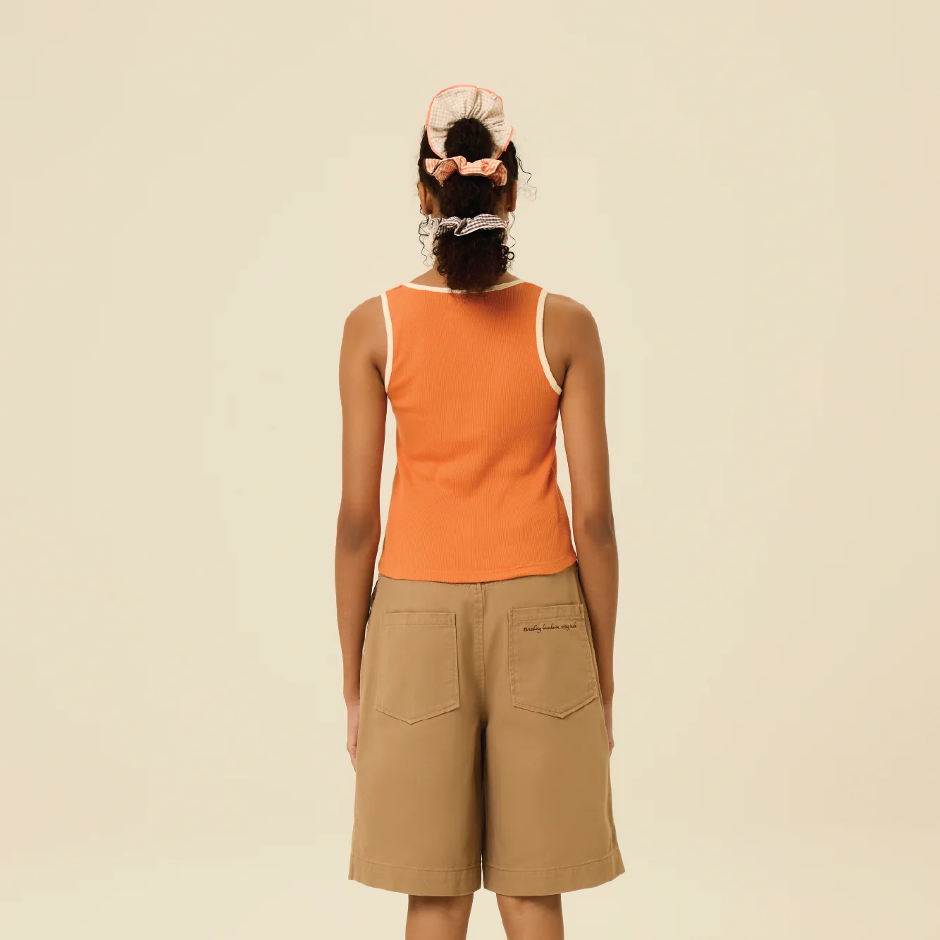 Khaki Bermuda shorts | Untitled Shade - Image 6