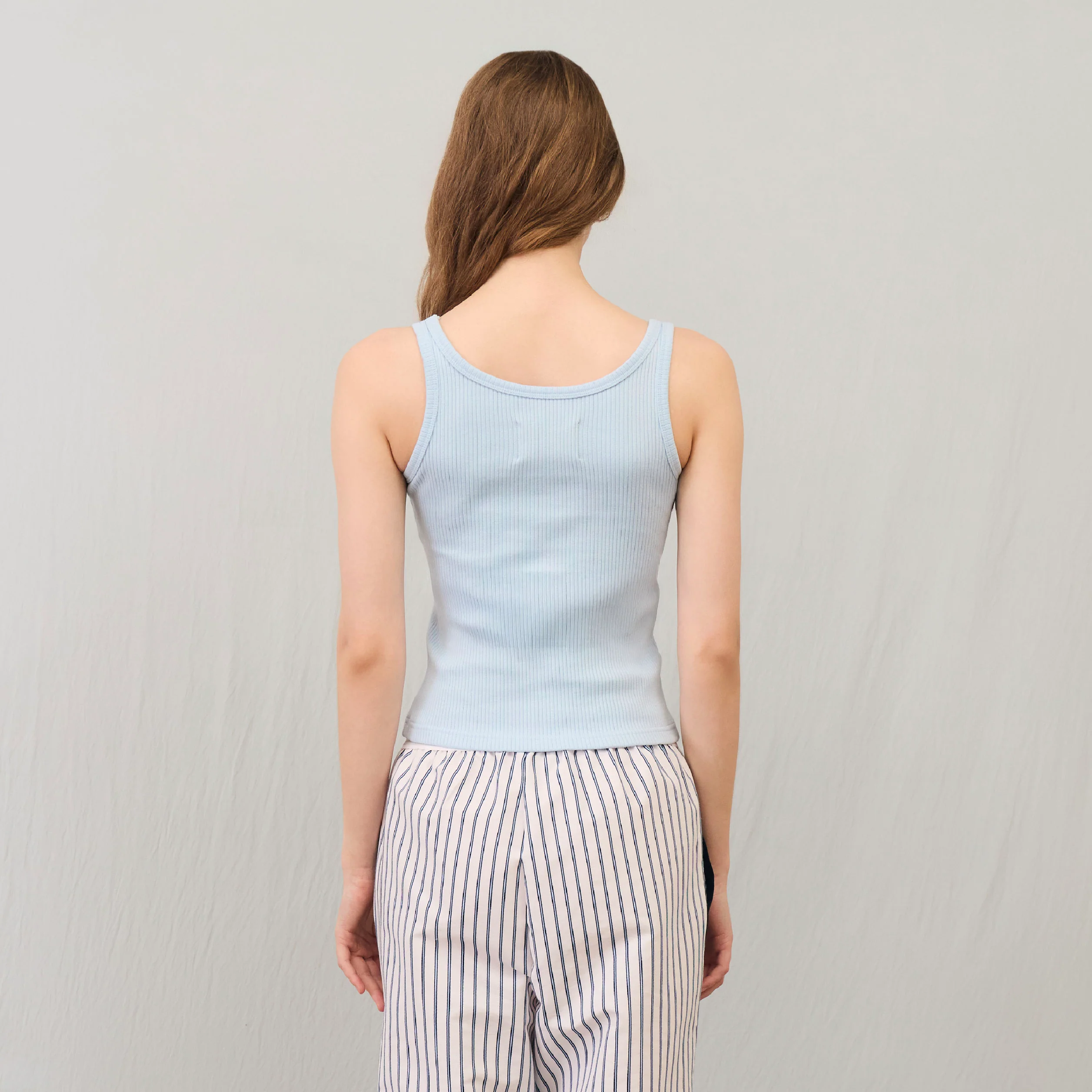 Soft Curve Tank | Bright sky - Image 5
