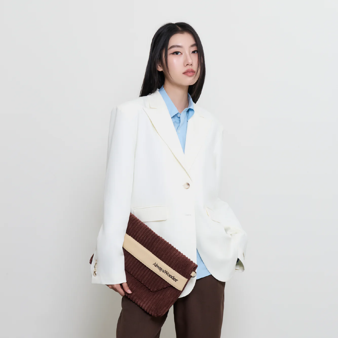 To-Go Corduroy Carrier | Espresso Brown - Image 3